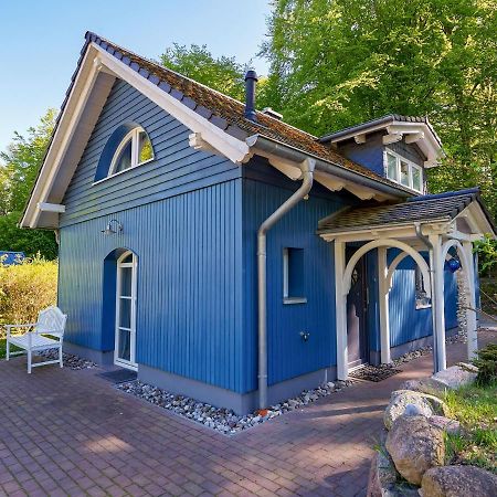 Blaues Strandhaus Sellin エクステリア 写真